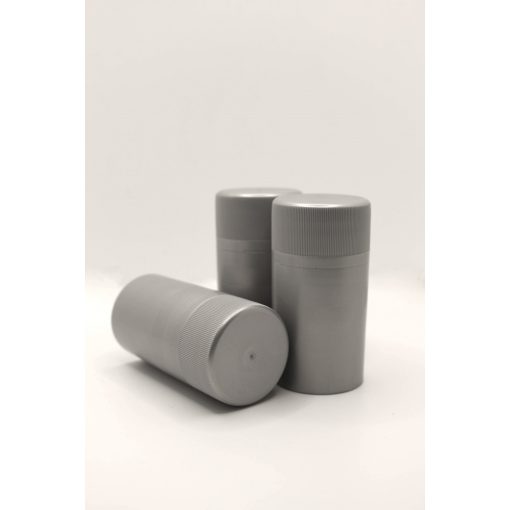 Plastový skrutkovací uzáver - strieborný